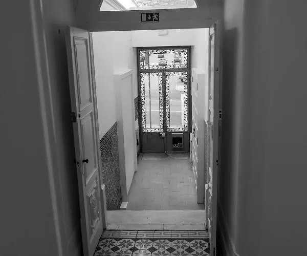 Top 3* コインブラ